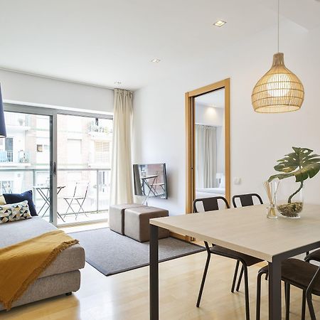 Lugaris Rambla Apartment Barcelona Bagian luar foto